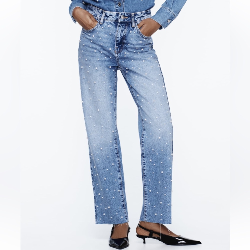 Zara Straight Cut Pearl Jeans with a High Waist